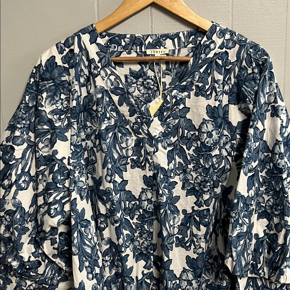 NWT Floral Jodifl Blouse Large Blue - Picture 3 of 17